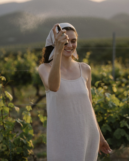 Полезен ли гидролат в летний период? Разбираемся вместе.